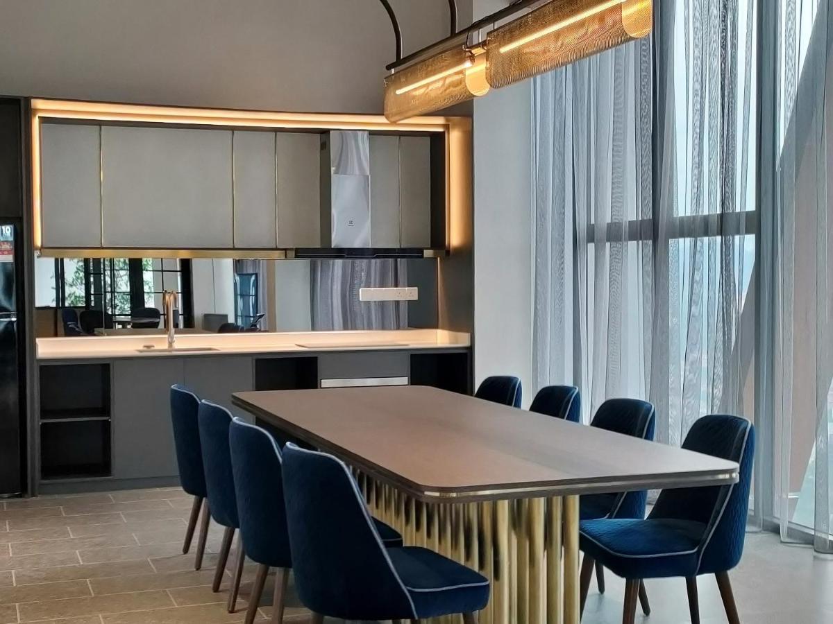 Scarletz Suites, Luxury Suites Klcc By Birdy Stay 吉隆坡 外观 照片